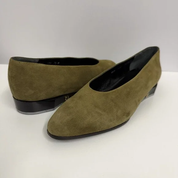 Vintage Charles Jourdan Suede Shoes Olive Green Needs TLC 7 1/2 M - Picture 2 of 10